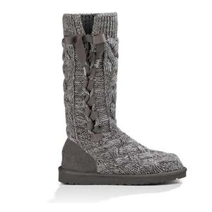UGG Australia Mahalya Gray Knit Boots Women USA Size 7